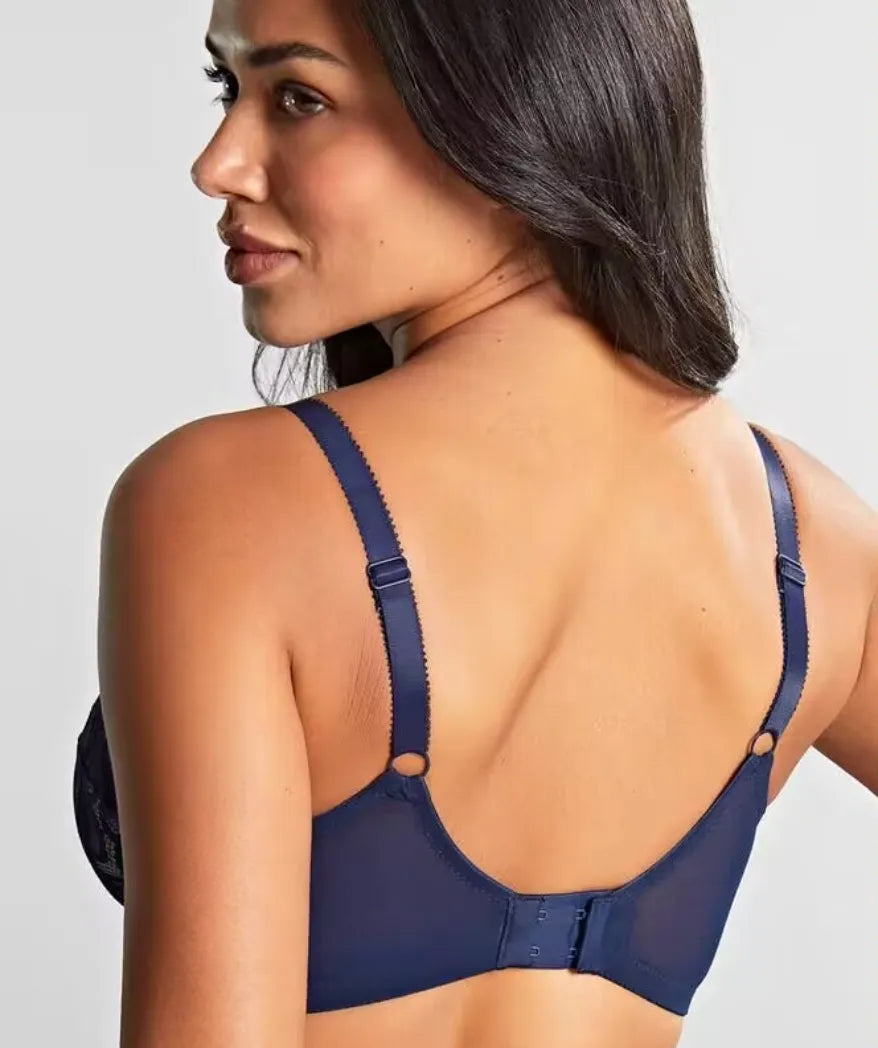 „Triumph“ – (4 dalių) pilno dydžio siuvinėta nėriniuota liemenėlė