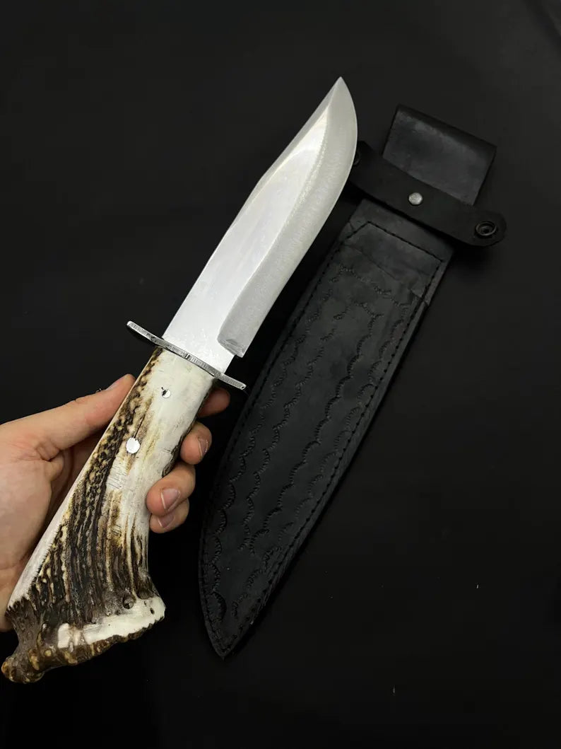 Rankų darbo kaltinio plieno Bowie peilis: elnio rago rankena, odinis makštis