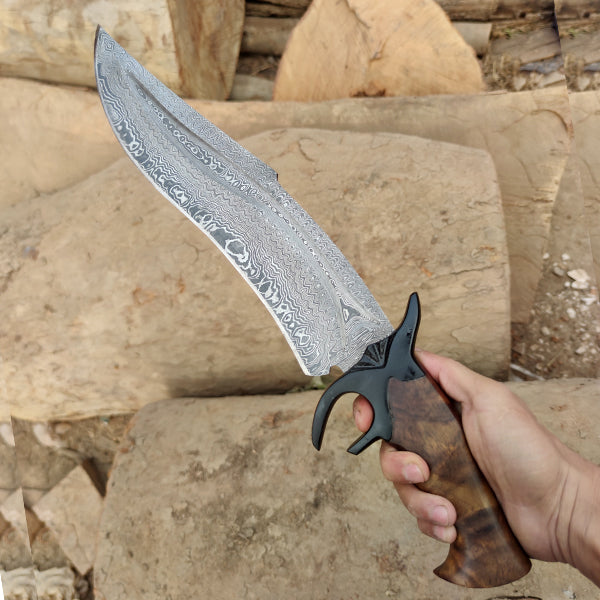 Bowie peilis, Damasko plienas, medinė rankena