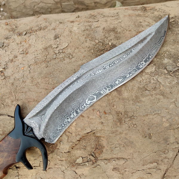 Bowie peilis, Damasko plienas, medinė rankena