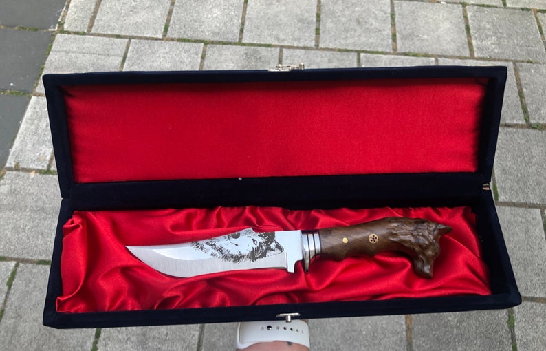 Vilko galvos turistinis peilis, rankų darbo medžioklės peilis, jubiliejaus/gimtadienio dovana, personalizuotas peilis