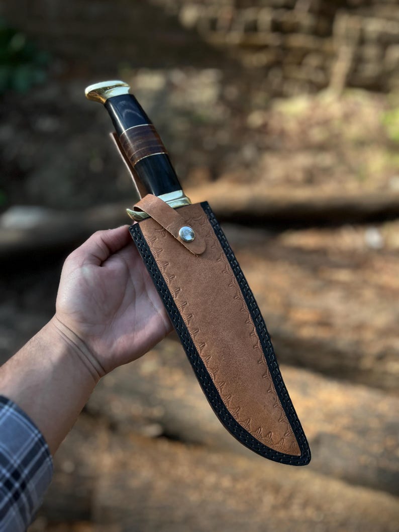 Rankų darbo D2 plieno Bowie peilis su makštimi